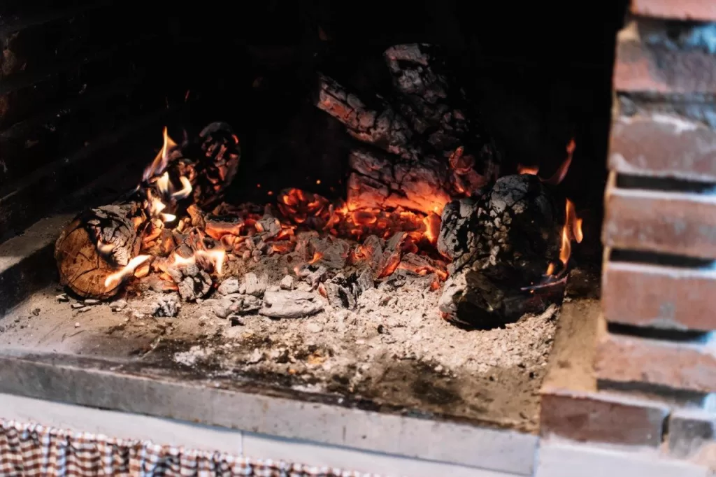 fireplace with granite bottom